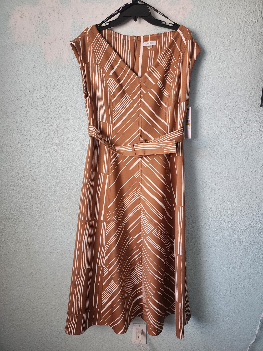 Calvin Klein Tan and White Printed Midi Dress